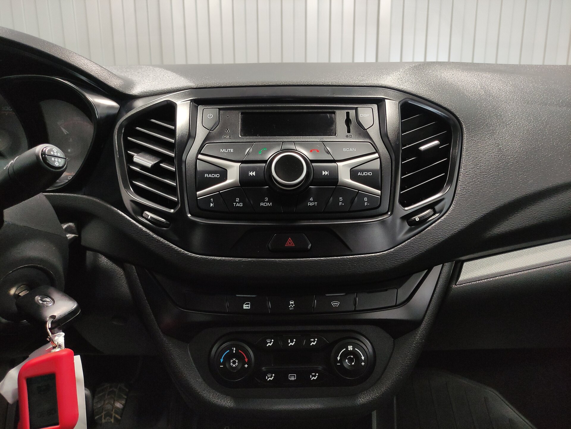 Lada (ВАЗ) Vesta, I 2021