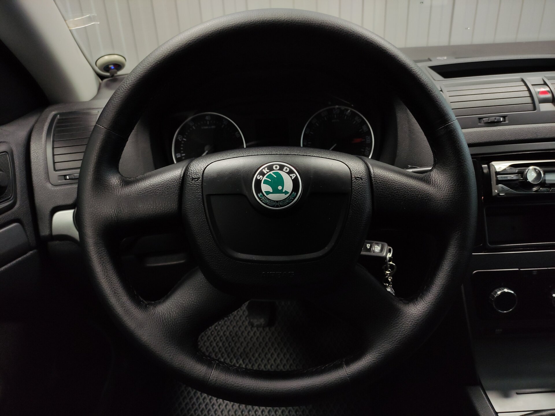 Skoda Octavia, II (A5) Рестайлинг 2012 Skoda Octavia, II (A5) Рестайлинг 2012