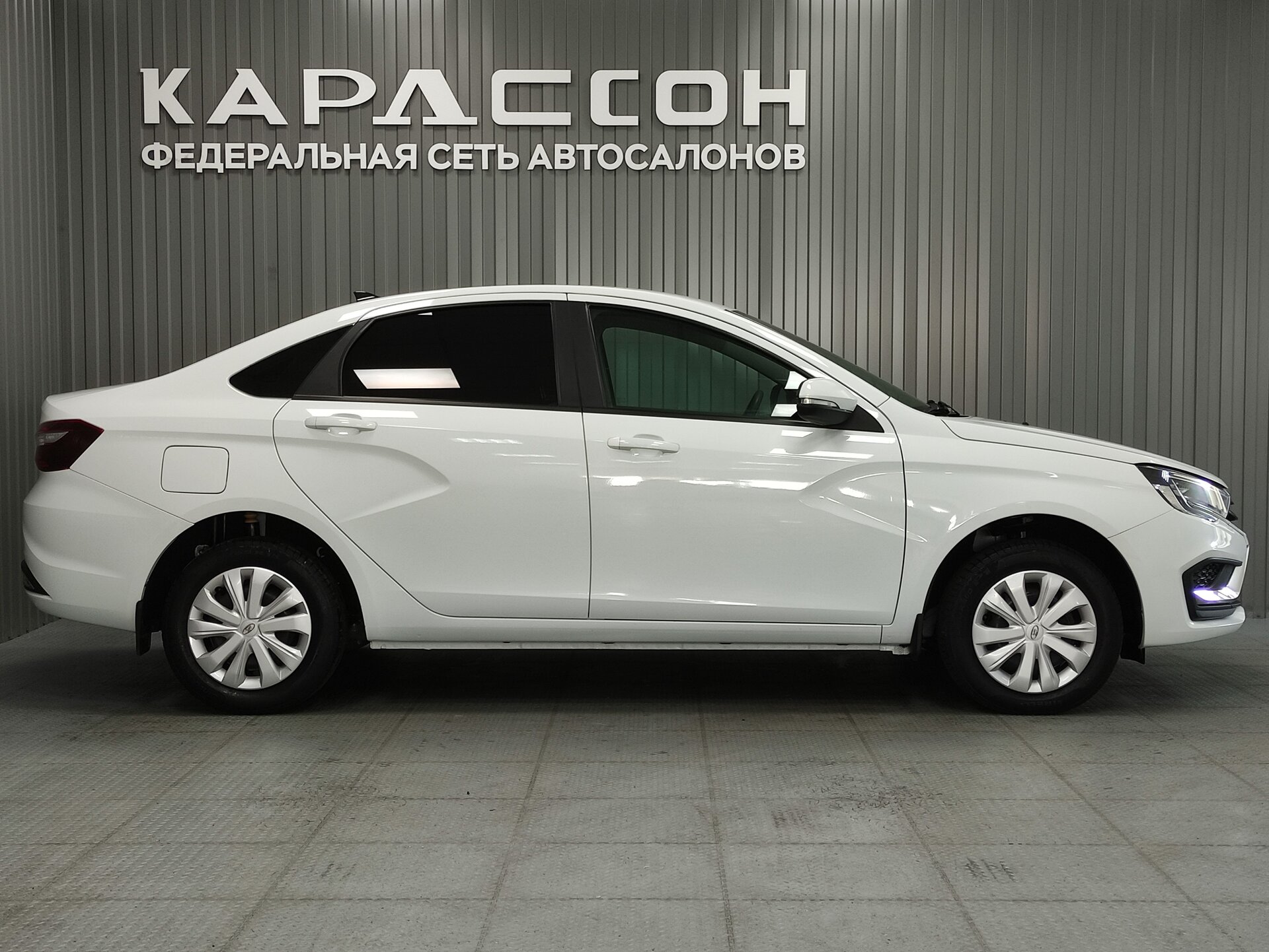 Lada (ВАЗ) Vesta, I Рестайлинг (NG) 2023 Lada (ВАЗ) Vesta, I Рестайлинг (NG) 2023