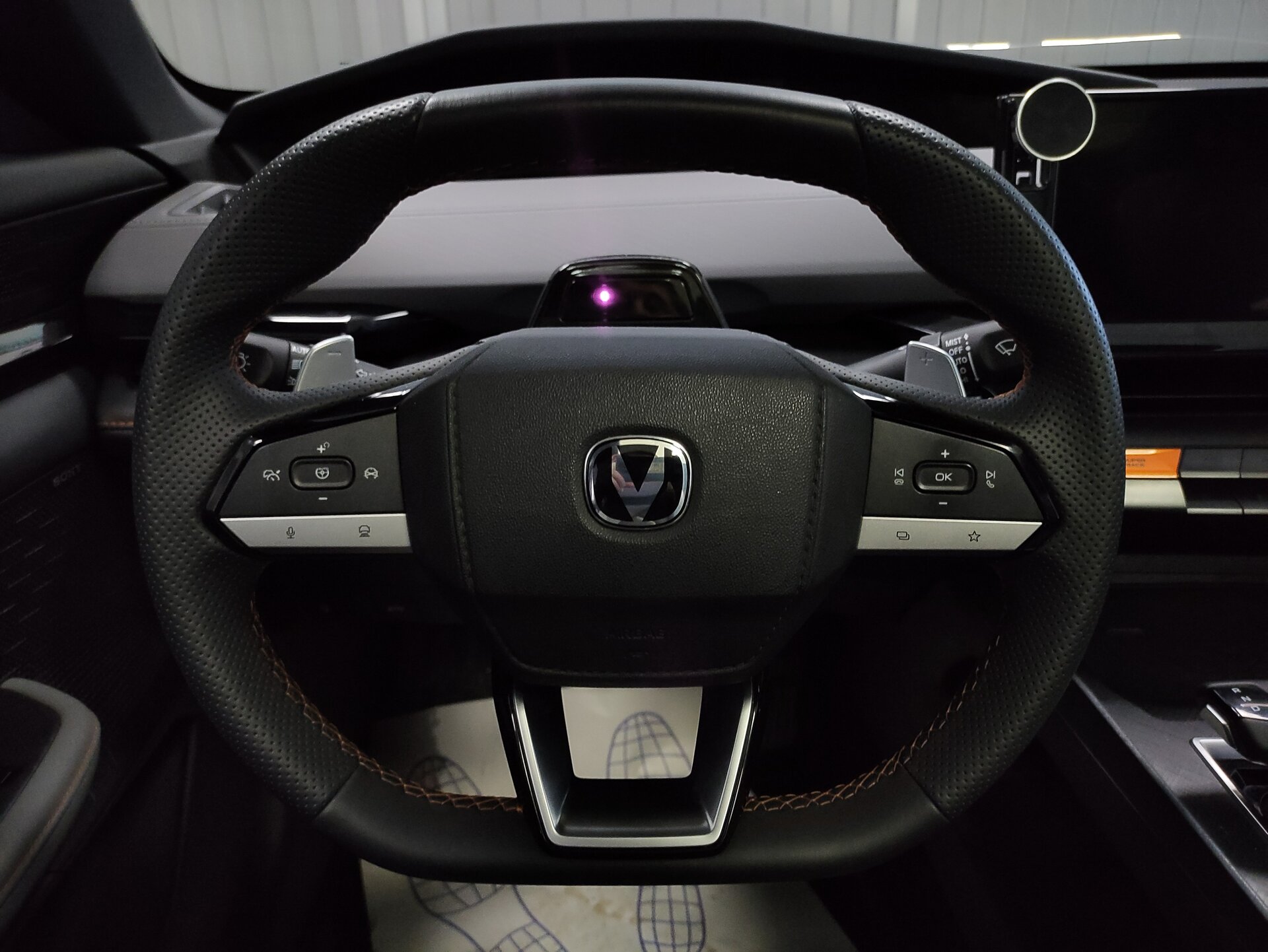 Changan UNI-V, I 2023 Changan UNI-V, I 2023