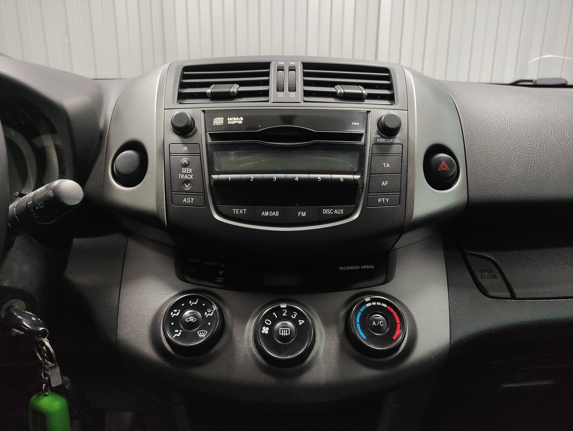 Toyota RAV4, III (XA30) Рестайлинг 2010 Toyota RAV4, III (XA30) Рестайлинг 2010