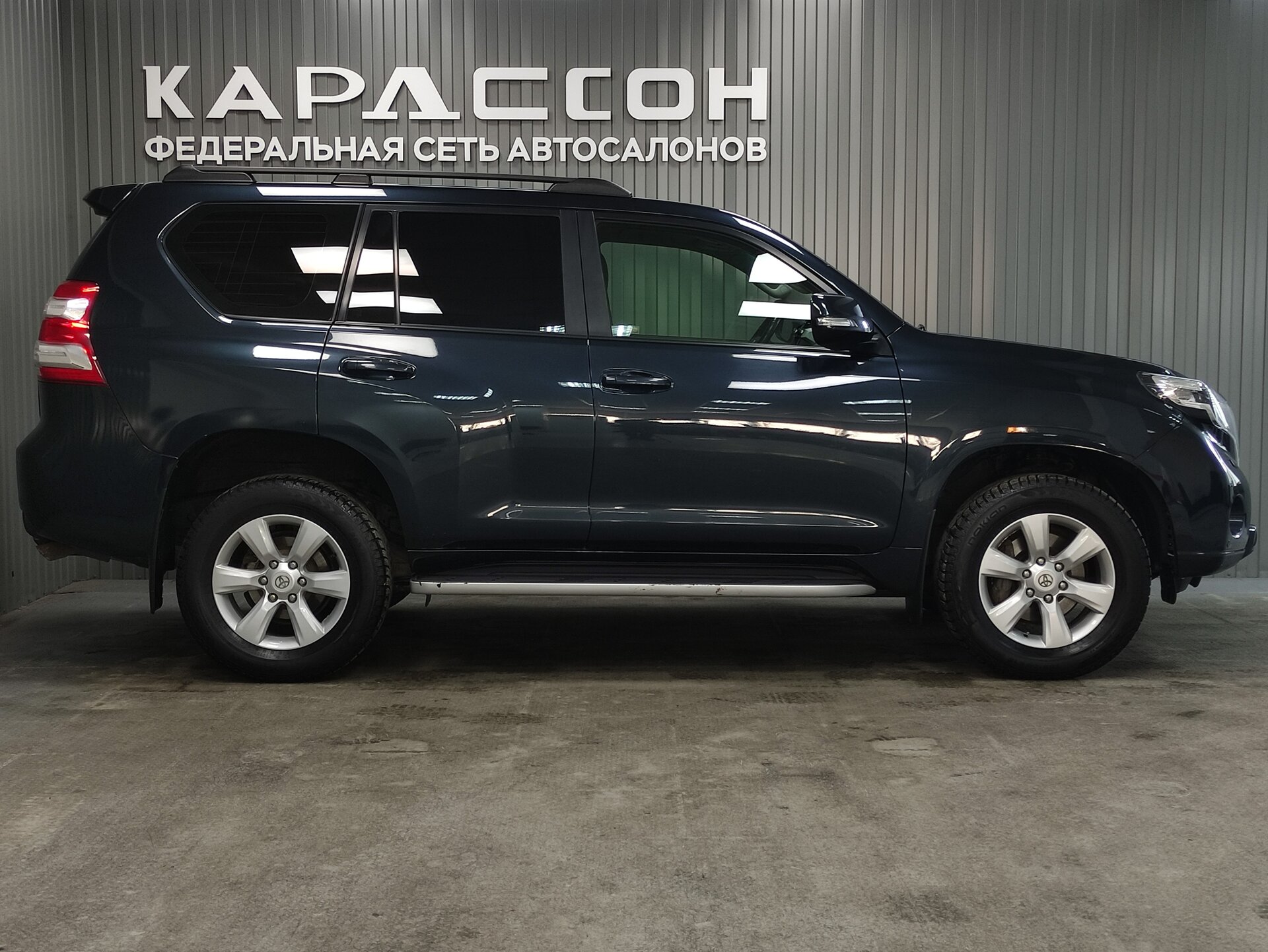 Toyota Land Cruiser Prado, 150 Series Рестайлинг 1 2013 Toyota Land Cruiser Prado, 150 Series Рестайлинг 1 2013