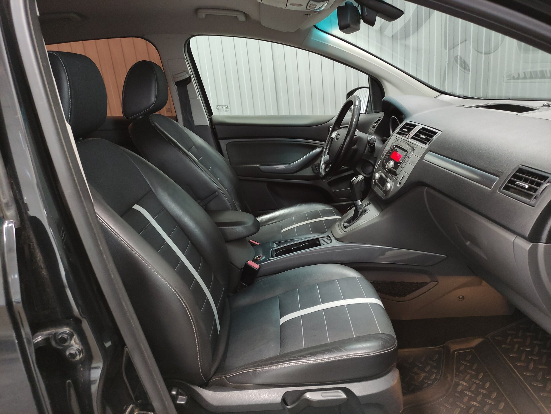 Ford Kuga, I 2011