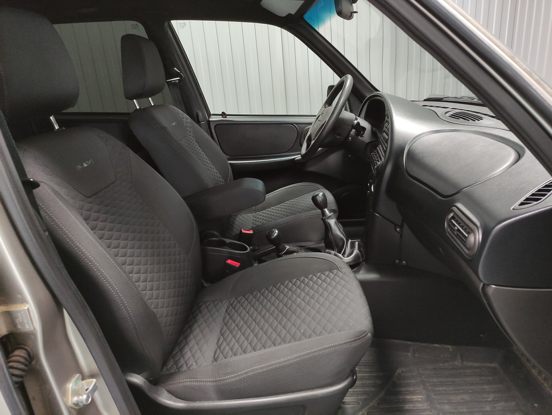 Lada (ВАЗ) Niva Travel, I 2022 Lada (ВАЗ) Niva Travel, I 2022