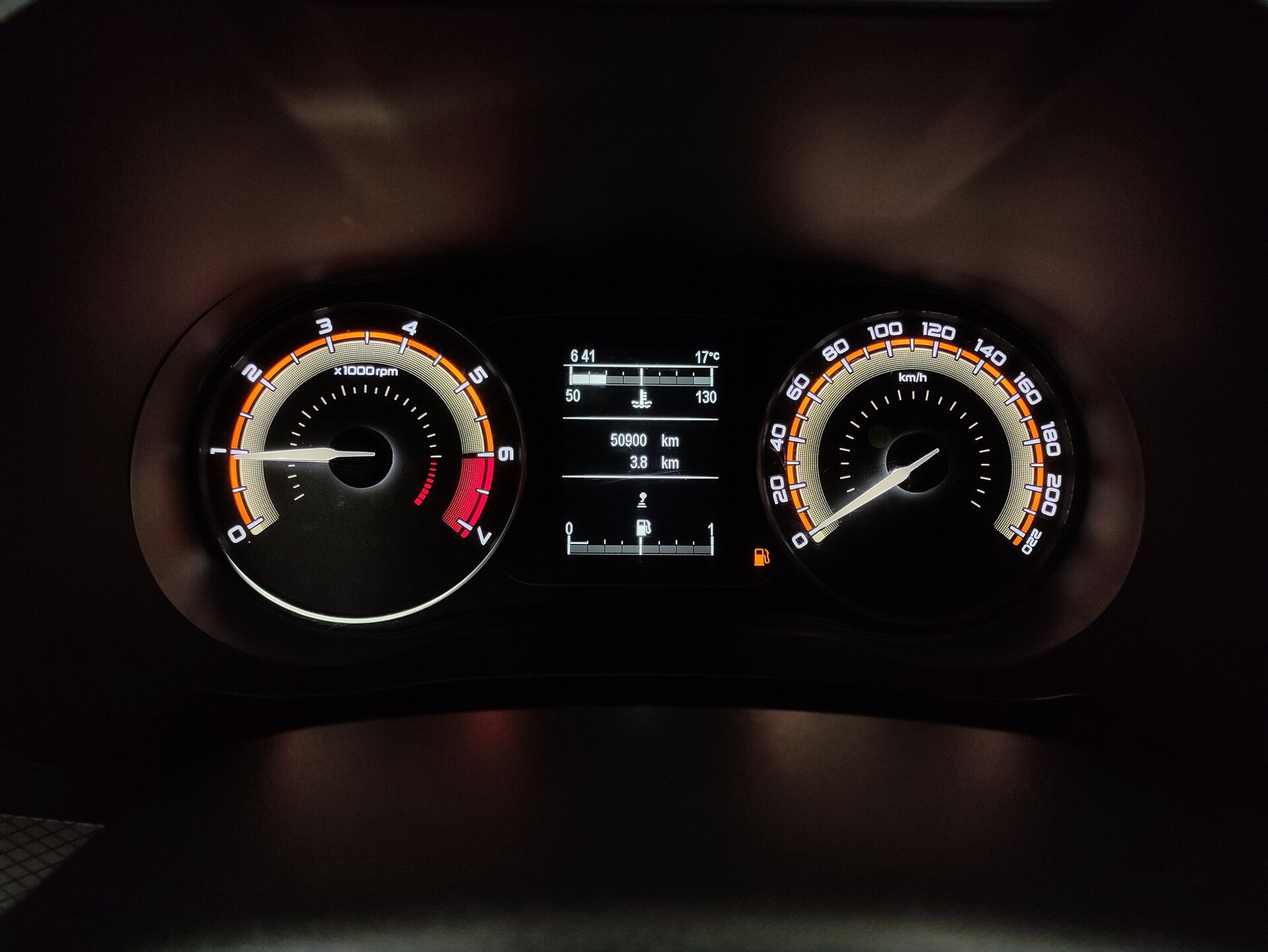 Lada (ВАЗ) Vesta, I Рестайлинг (NG) 2023 Lada (ВАЗ) Vesta, I Рестайлинг (NG) 2023