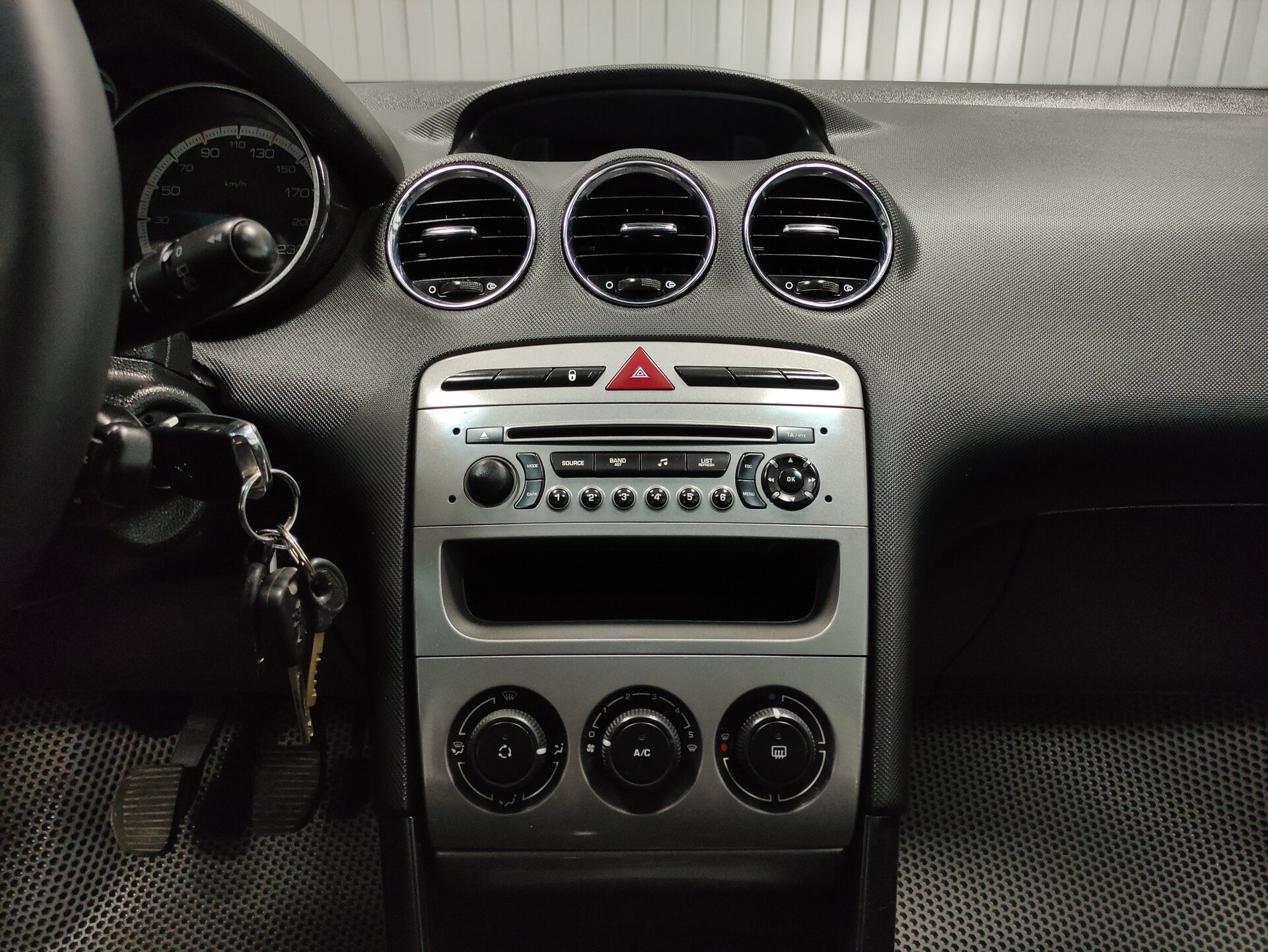 Peugeot 308, I 2011 Peugeot 308, I 2011