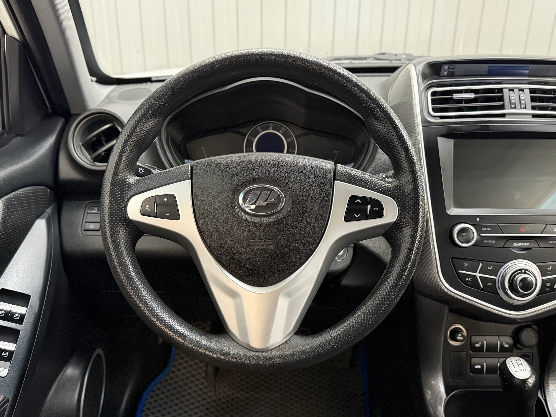 Lifan X60, I Рестайлинг 2 2017 Lifan X60, I Рестайлинг 2 2017