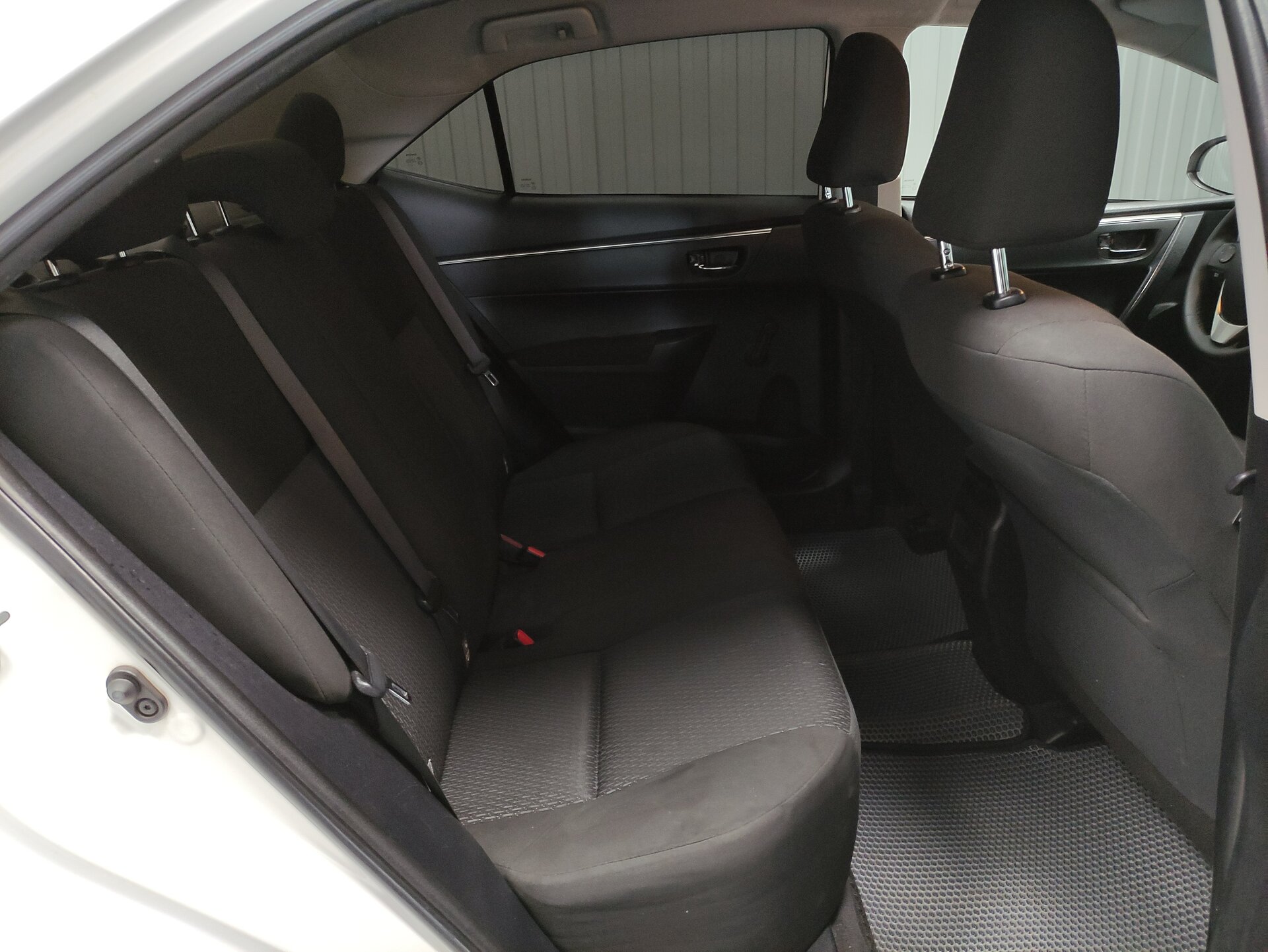 Toyota Corolla, XI (E160, E170, E180) 2013