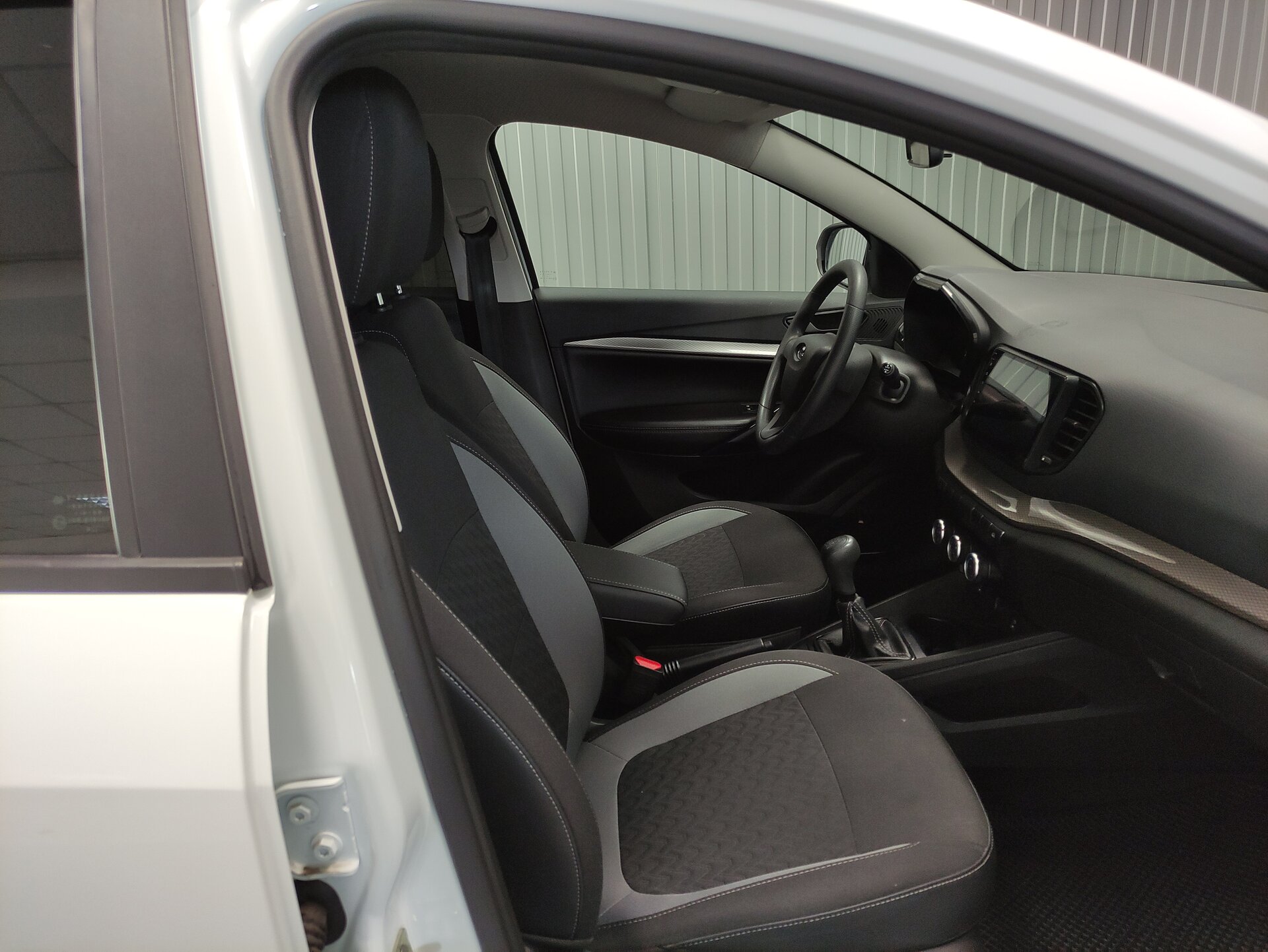 Lada (ВАЗ) Vesta, I Рестайлинг (NG) 2023 Lada (ВАЗ) Vesta, I Рестайлинг (NG) 2023