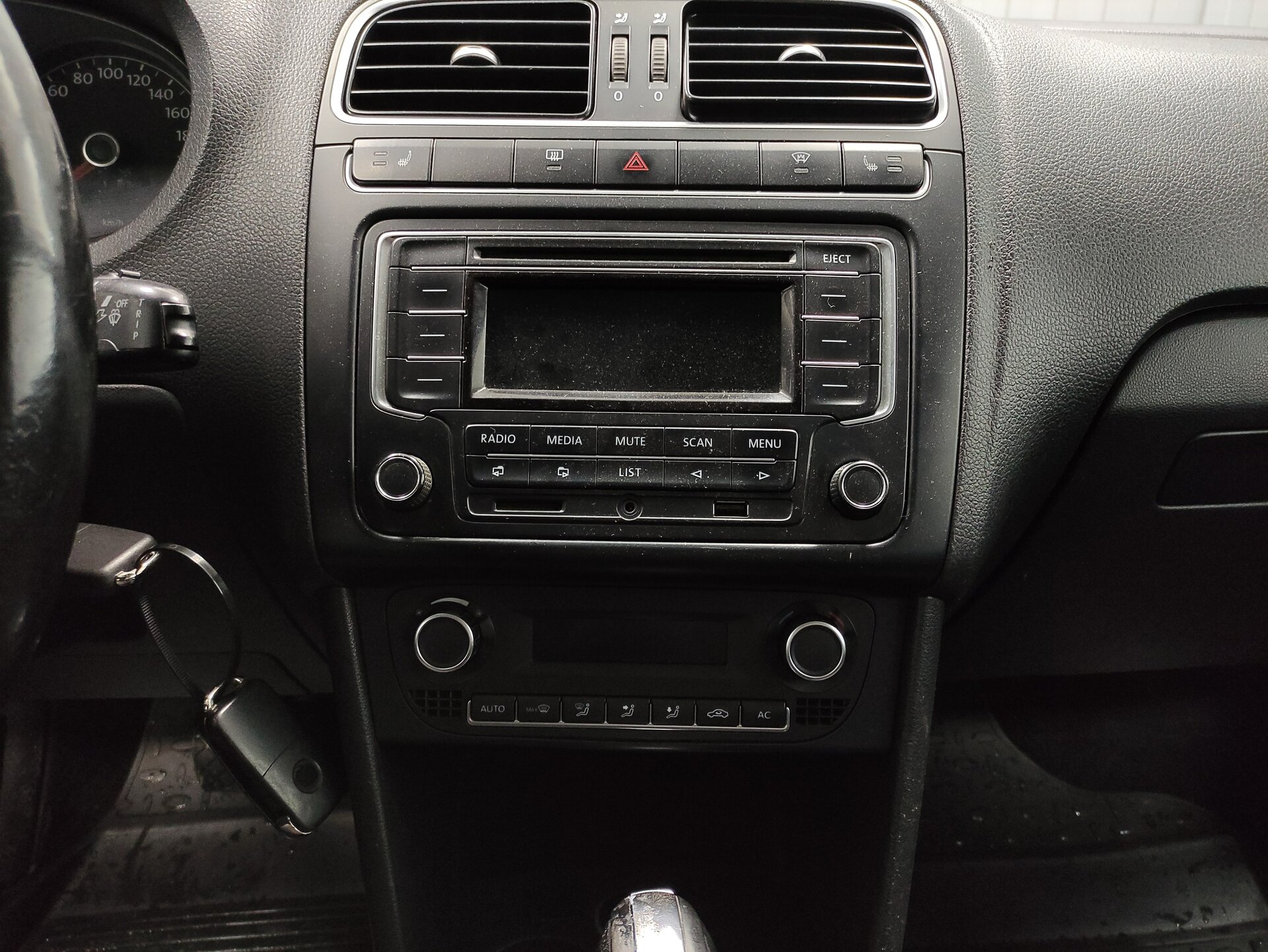 Volkswagen Polo, V 2013 Volkswagen Polo, V 2013