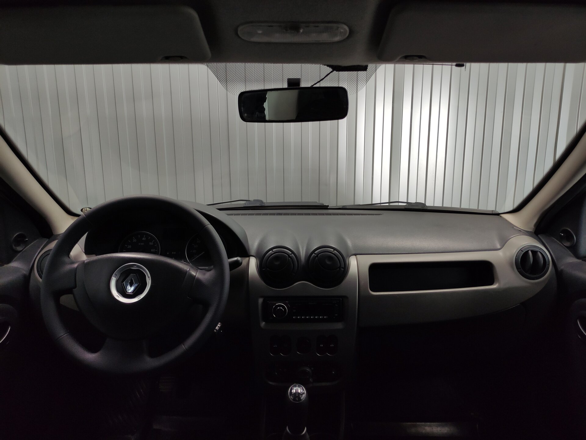 Renault Logan, I Рестайлинг 2010 Renault Logan, I Рестайлинг 2010