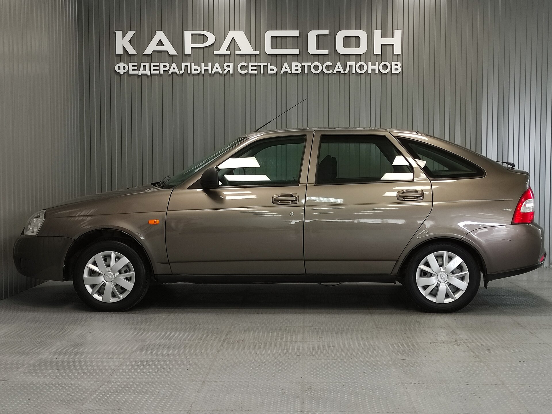 Lada (ВАЗ) Priora, I Рестайлинг 2013 Lada (ВАЗ) Priora, I Рестайлинг 2013