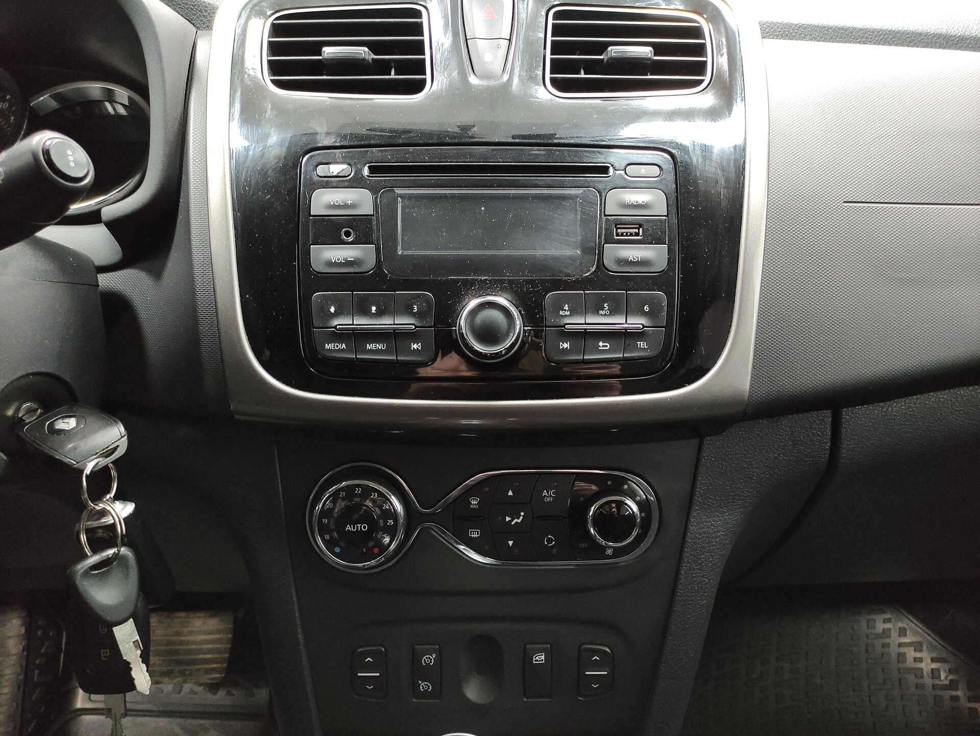 Renault Sandero, II 2016 Renault Sandero, II 2016