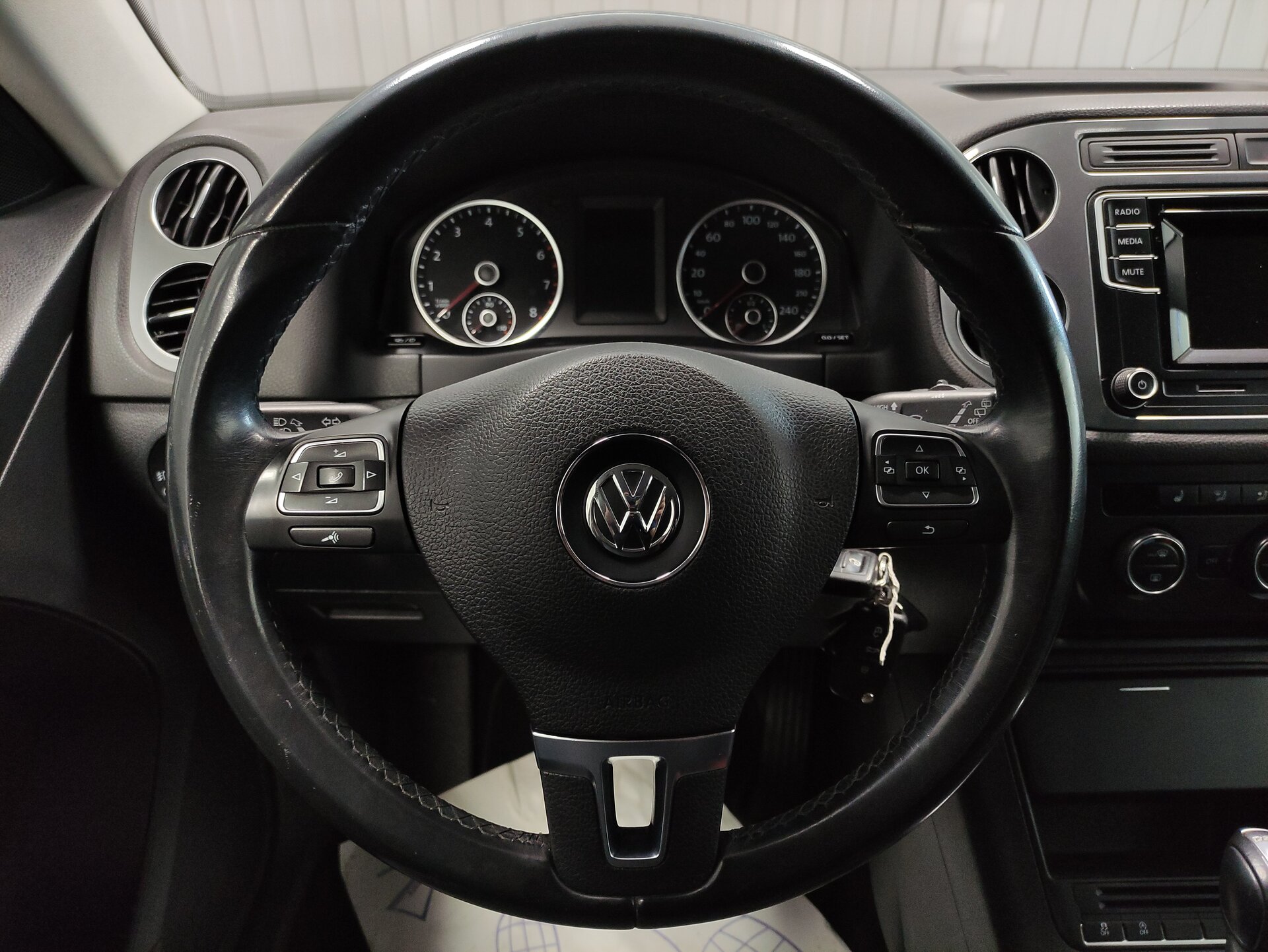 Volkswagen Tiguan, I Рестайлинг 2015 Volkswagen Tiguan, I Рестайлинг 2015