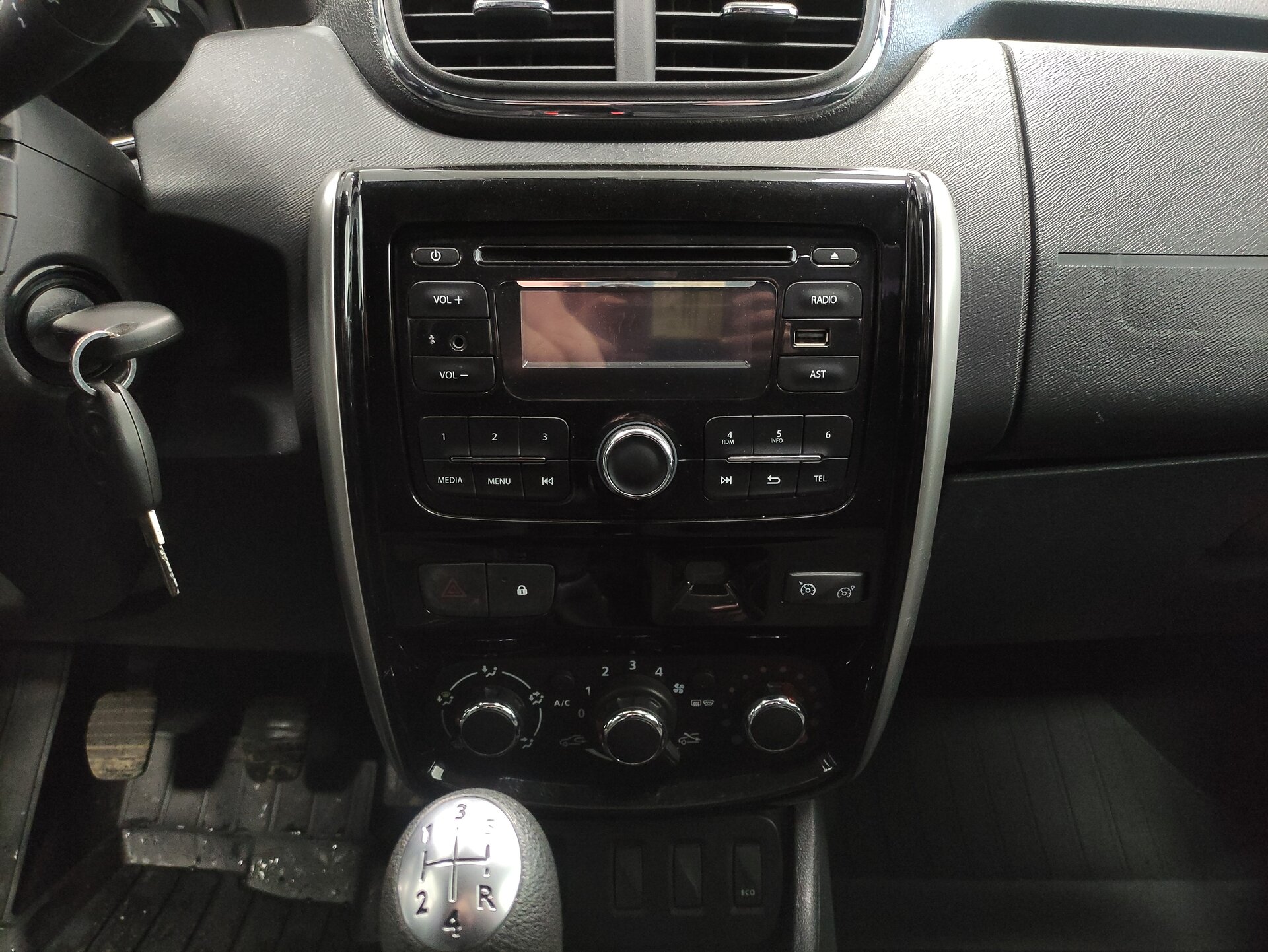 Nissan Terrano, III (D10) 2017 Nissan Terrano, III (D10) 2017