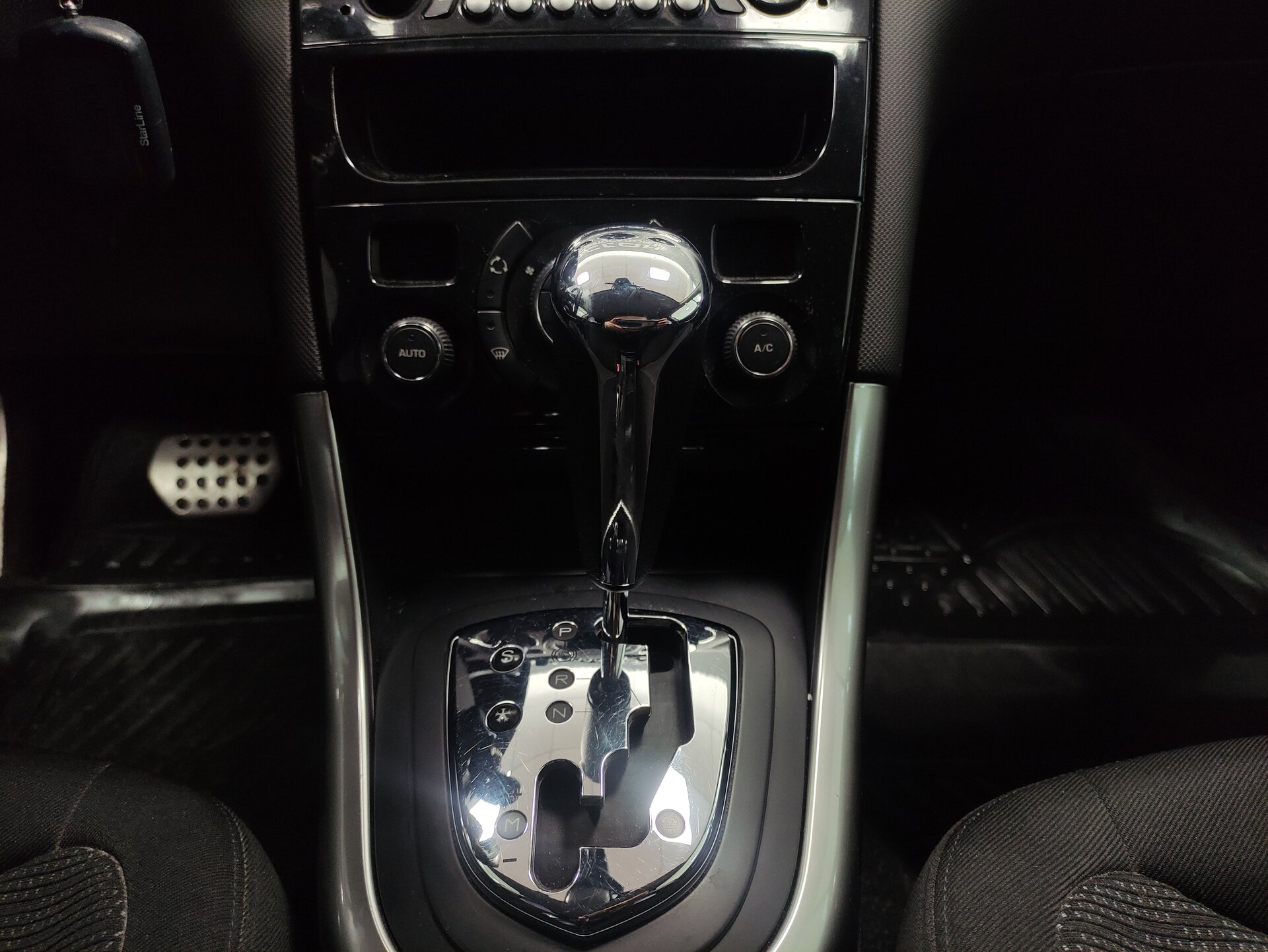 Peugeot 308, I Рестайлинг 2012 Peugeot 308, I Рестайлинг 2012