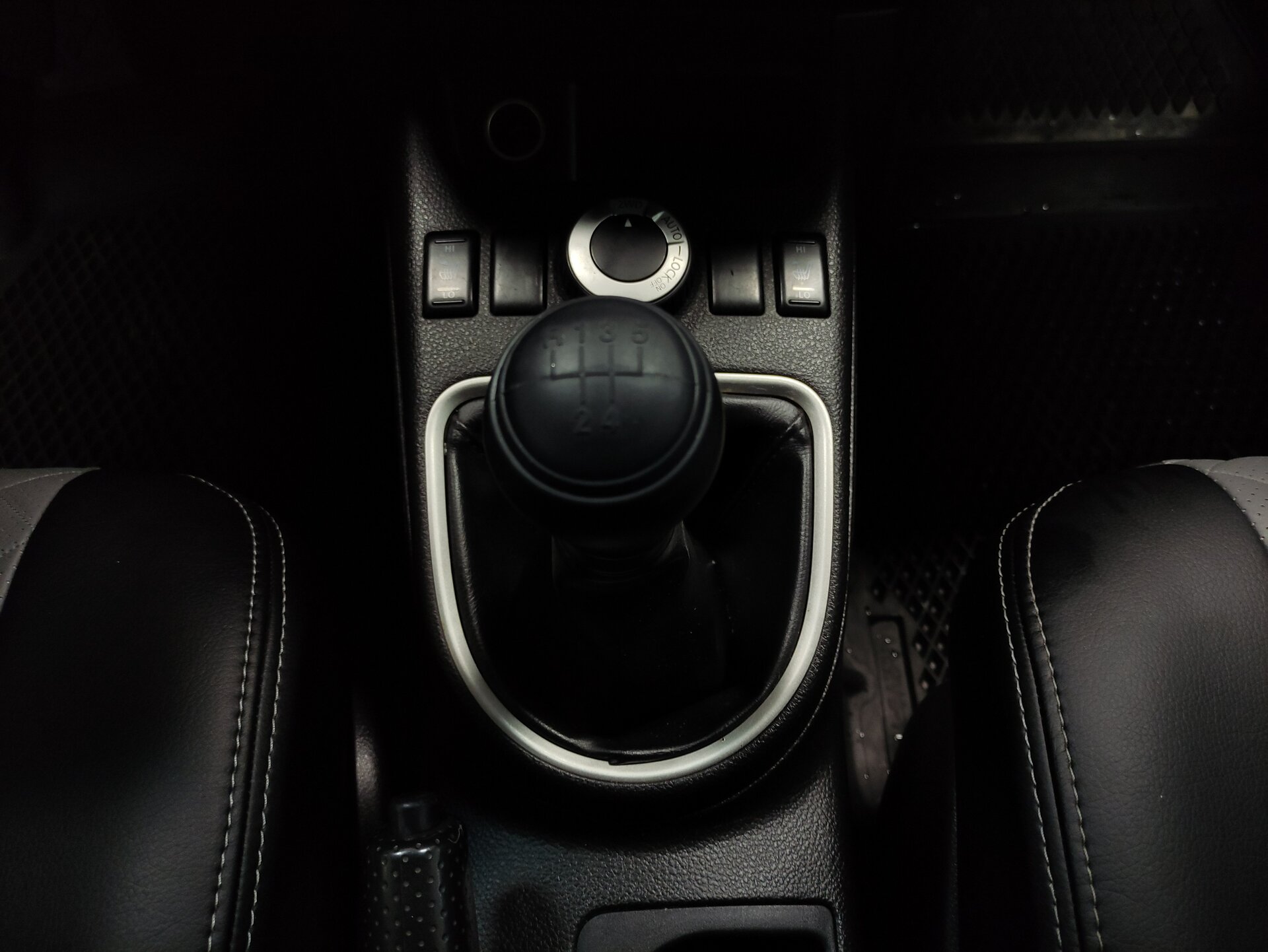 Nissan X-Trail, II Рестайлинг 2013 Nissan X-Trail, II Рестайлинг 2013