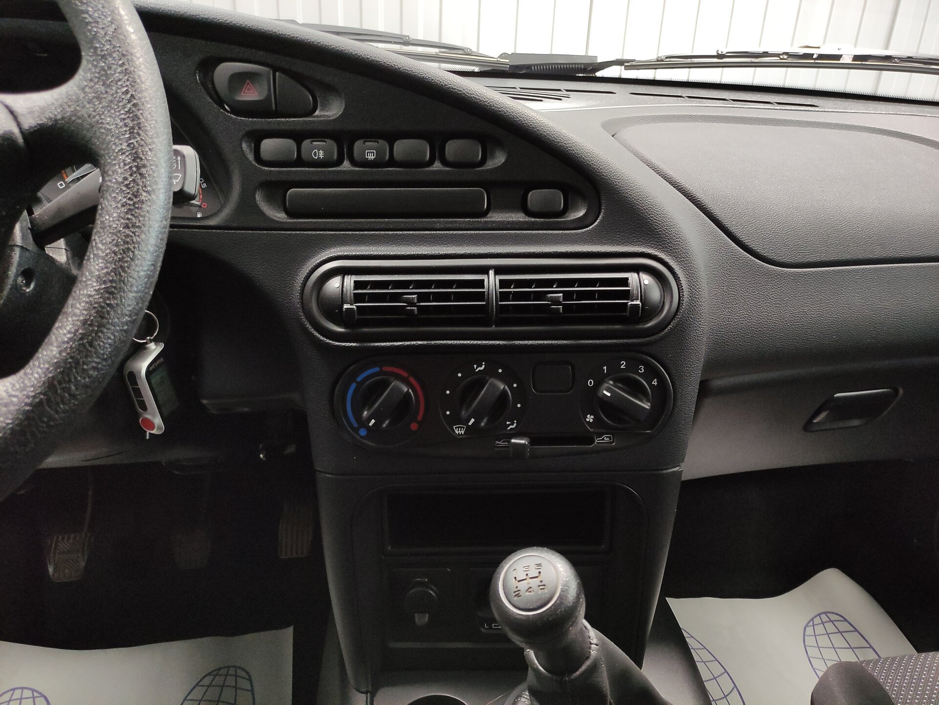 Lada (ВАЗ) Niva Travel, I 2024 Lada (ВАЗ) Niva Travel, I 2024