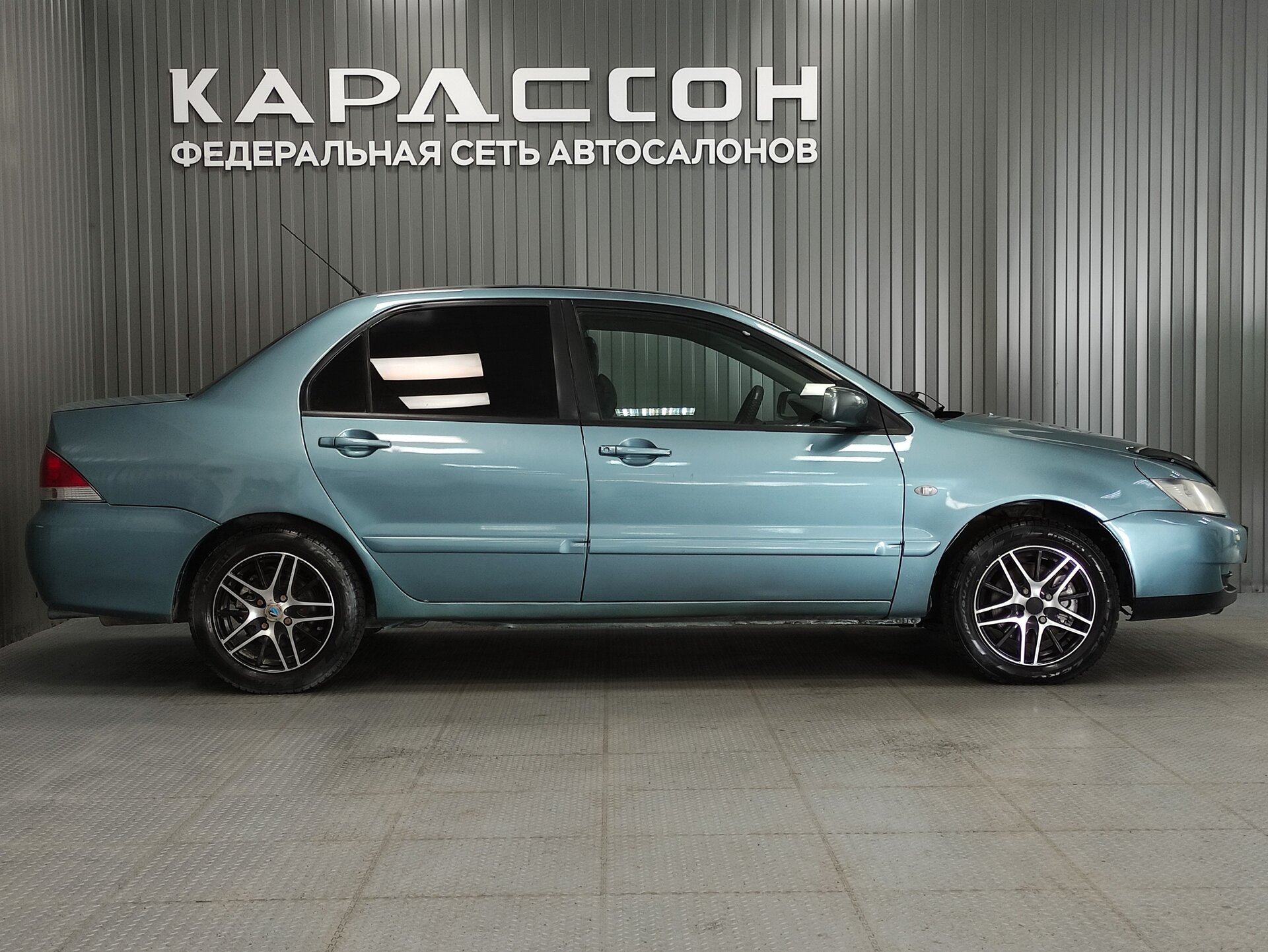 Mitsubishi Lancer, IX Рестайлинг 2006 Mitsubishi Lancer, IX Рестайлинг 2006